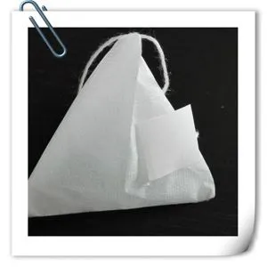 Kafe Piramid Bag nan woulo liv
